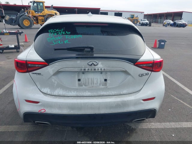SJKCH5CP2HA039090 Infiniti QX30