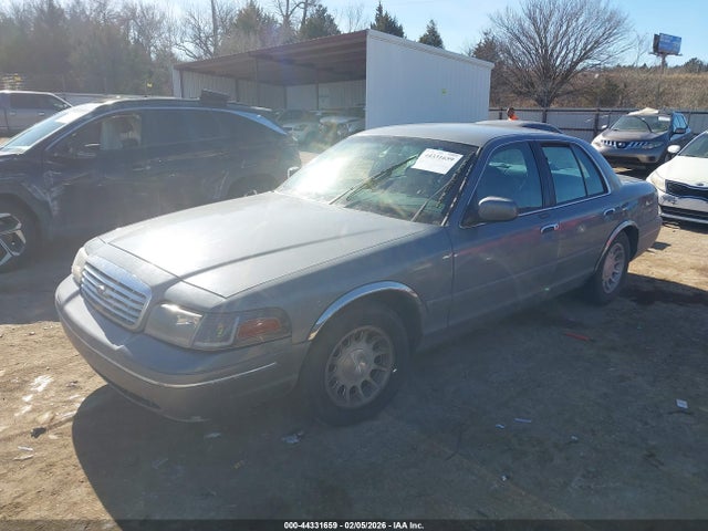 Продажа на аукционе авто 1999 Ford Crown Victoria Lx, vin: 2FAFP74W2XX238284, номер лота: 44331659