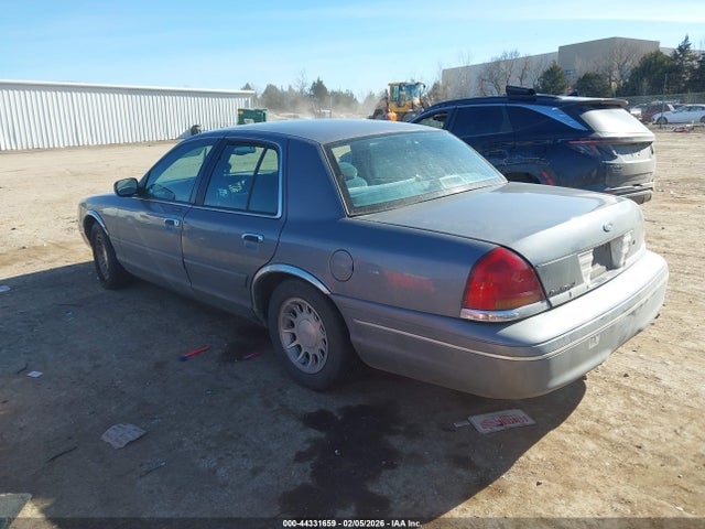 Продажа на аукционе авто 1999 Ford Crown Victoria Lx, vin: 2FAFP74W2XX238284, номер лота: 44331659