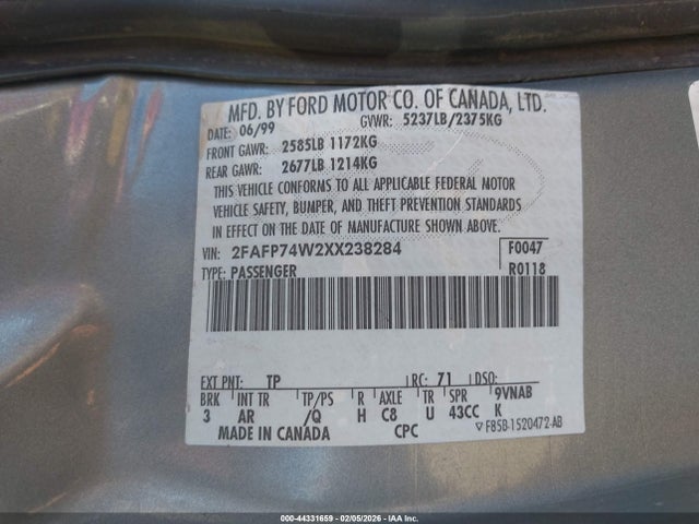 Продажа на аукционе авто 1999 Ford Crown Victoria Lx, vin: 2FAFP74W2XX238284, номер лота: 44331659