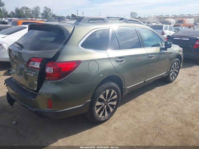 4S4BSALC4G3201810 Subaru Outback 2.5i Limited