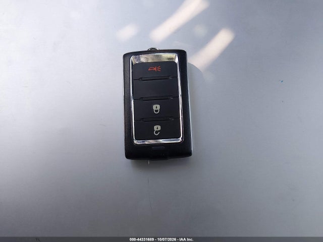 44331689 :رقم المزاد ، 1C4RJHAG8PC570688 vin ، 2023 Jeep Grand Cherokee Laredo 4x4 مزاد بيع