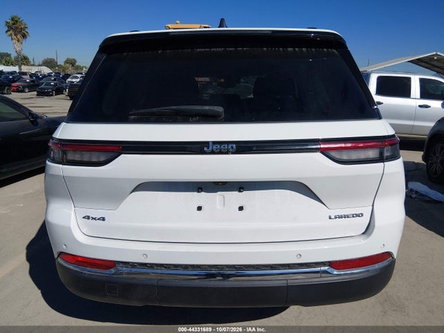 44331689 :رقم المزاد ، 1C4RJHAG8PC570688 vin ، 2023 Jeep Grand Cherokee Laredo 4x4 مزاد بيع