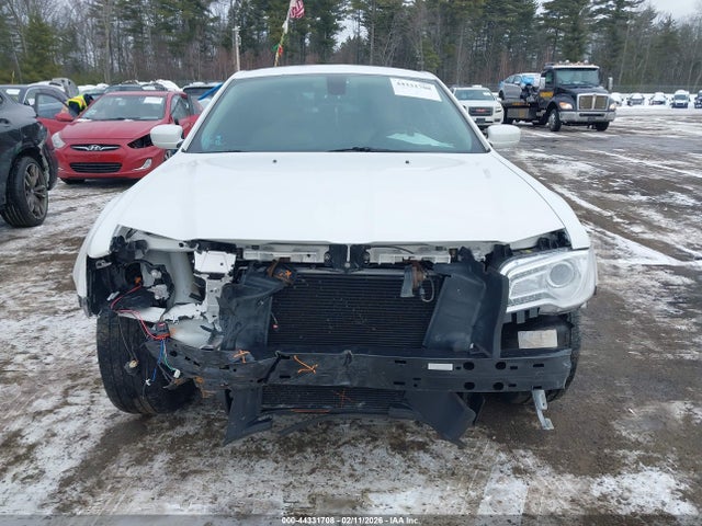 Chrysler 300 Limited Awd 2017 2C3CCARG0HH622104 Image 12