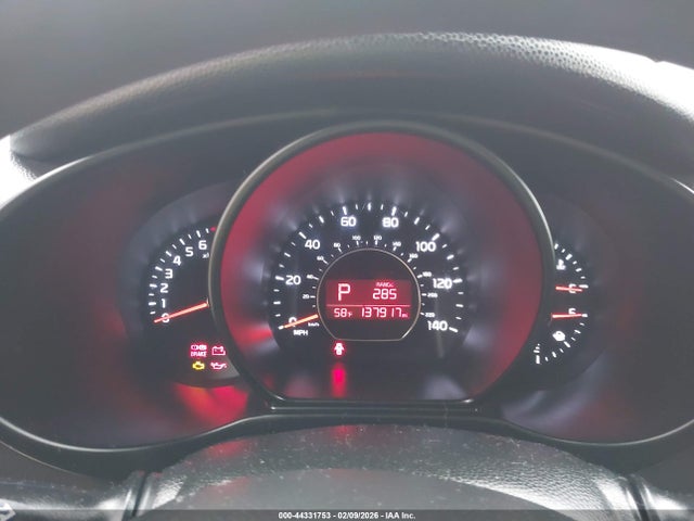 KIA SOUL + 2014 KNDJP3A56E7726679 Image 7