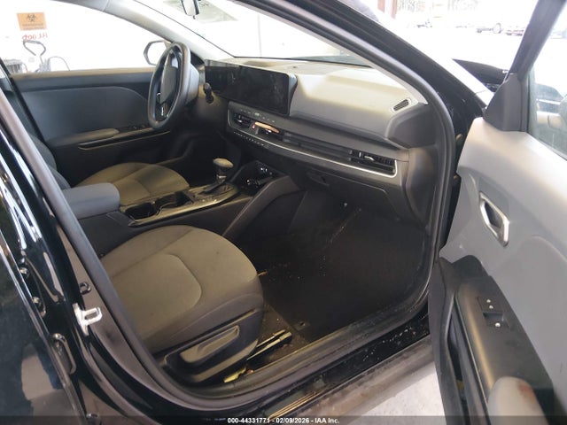 KIA K4 Lx 2025 3KPFT4DEXSE198403 Image 5