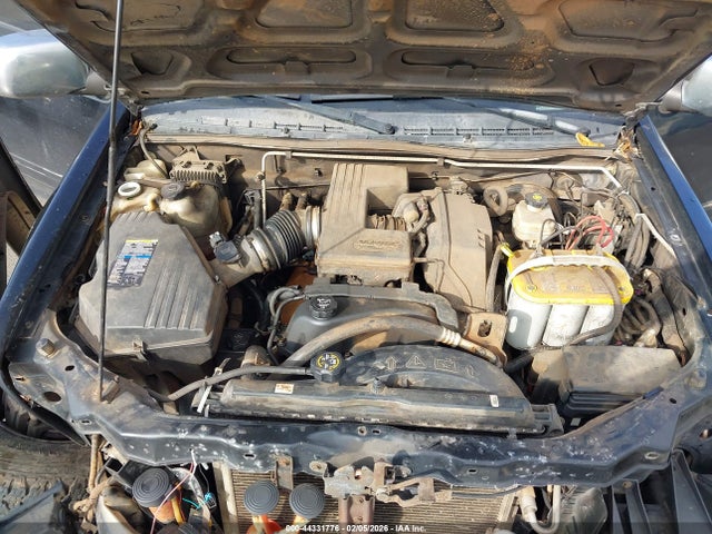 44331776 :رقم المزاد ، 1GTDT136258168598 vin ، 2005 Gmc Canyon Sle مزاد بيع