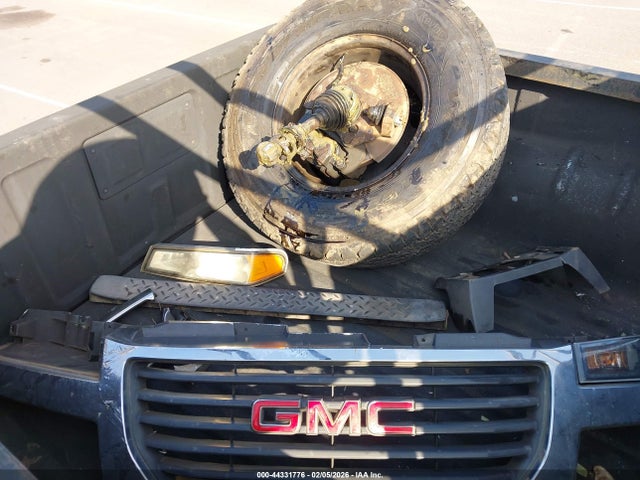 44331776 :رقم المزاد ، 1GTDT136258168598 vin ، 2005 Gmc Canyon Sle مزاد بيع