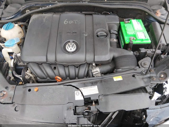 44331782 :رقم المزاد ، 3VWDX7AJ6BM320806 vin ، 2011 Volkswagen Jetta 2.5l Se مزاد بيع