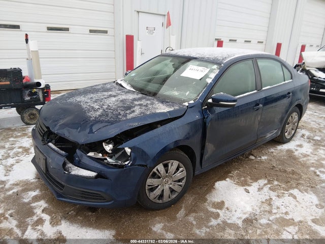 44331782 :رقم المزاد ، 3VWDX7AJ6BM320806 vin ، 2011 Volkswagen Jetta 2.5l Se مزاد بيع