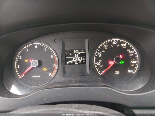 44331782 :رقم المزاد ، 3VWDX7AJ6BM320806 vin ، 2011 Volkswagen Jetta 2.5l Se مزاد بيع