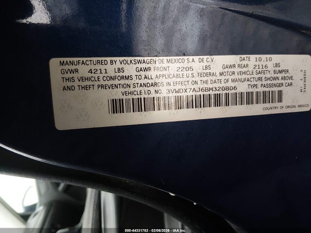 44331782 :رقم المزاد ، 3VWDX7AJ6BM320806 vin ، 2011 Volkswagen Jetta 2.5l Se مزاد بيع