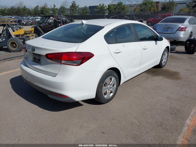 KIA FORTE LX 2017 3KPFK4A75HE054436 Image 4