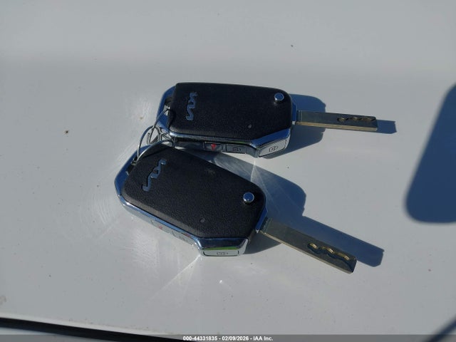 KNDPUCDG7S7261891 KIA Sportage Hybrid Lx