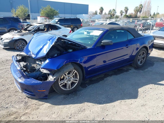 1ZVBP8EMXE5278734 Ford Mustang V6