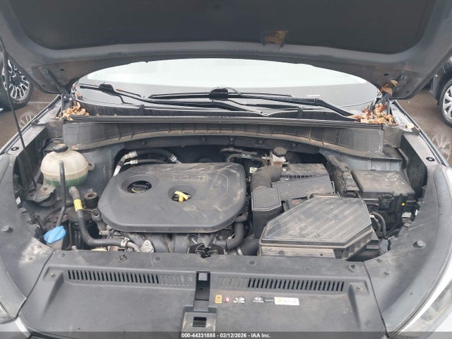 KM8J3CA44JU678559 Hyundai TUCSON SEL