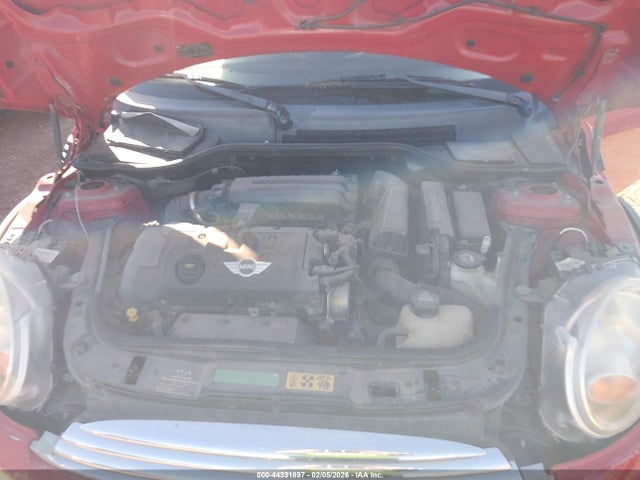 2009 MINI COOPER WMWMF33559TW75862 Photo 9