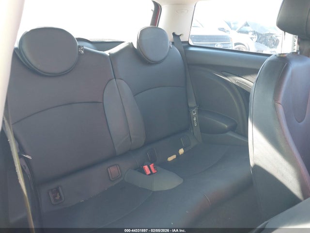 2009 MINI COOPER WMWMF33559TW75862 Photo 7