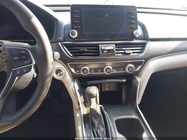 1HGCV1F45JA045527 Honda ACCORD EX