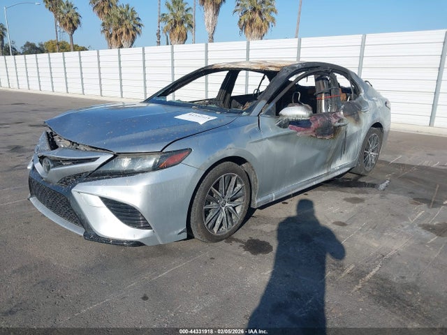 4T1G11AK5MU565095 Toyota CAMRY SE