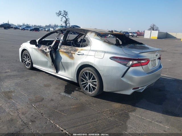4T1G11AK5MU565095 Toyota CAMRY SE