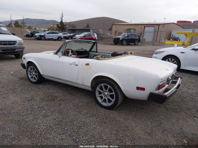 1975 FIAT 124 SPIDER 124CS10090362 Photo 2