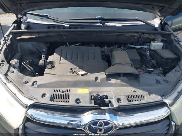 2016 TOYOTA HIGHLANDER 5TDKKRFH1GS502592 Photo 9