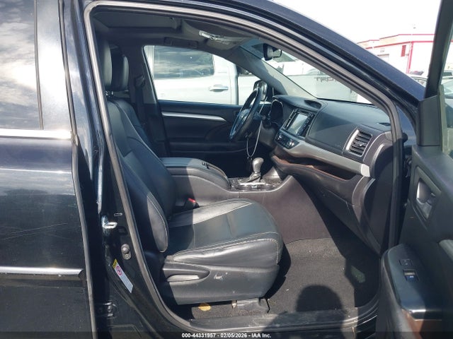 2016 TOYOTA HIGHLANDER 5TDKKRFH1GS502592 Photo 4
