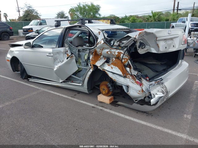 2003 LEXUS ES 300 JTHBF30G330101851 Photo 2