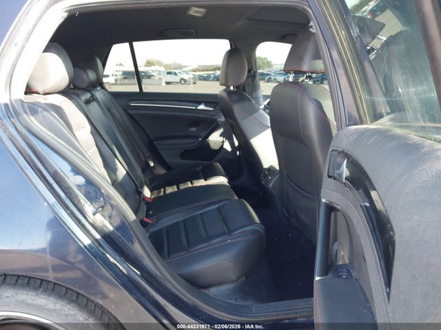 3VW4T7AU9GM037281 Volkswagen Golf Gti Se 4-door