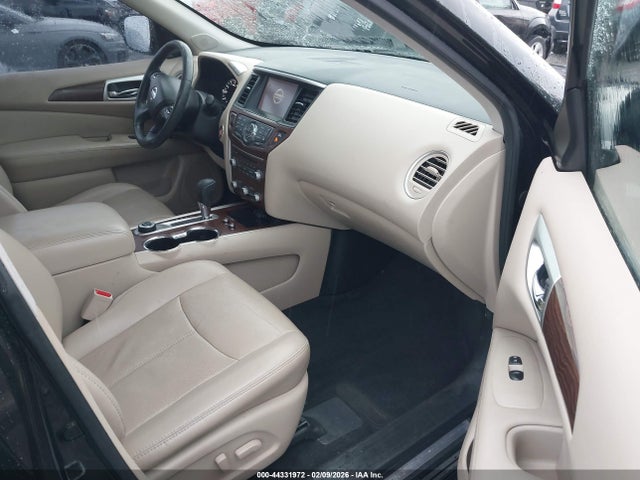 5N1DR2MM4JC629238 Nissan Pathfinder Platinum
