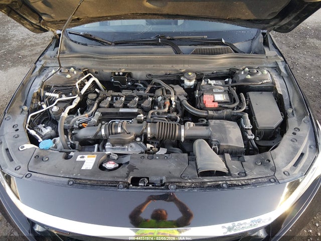 1HGCV1F13JA095669 Honda ACCORD LX