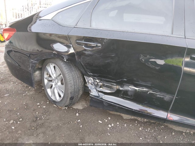 1HGCV1F13JA095669 Honda ACCORD LX