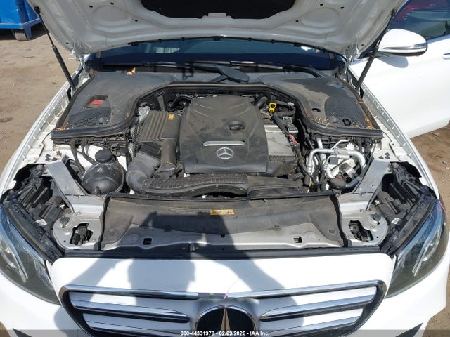 Mercedes-Benz E 300 2017 WDDZF4JB0HA147962 Image 10