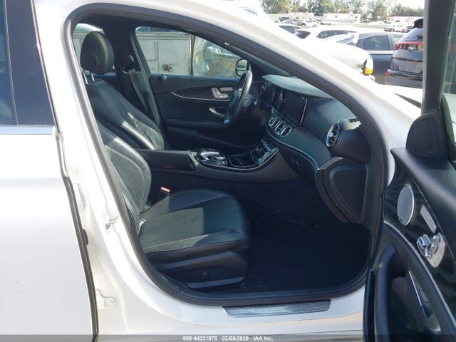 Mercedes-Benz E 300 2017 WDDZF4JB0HA147962 Image 5