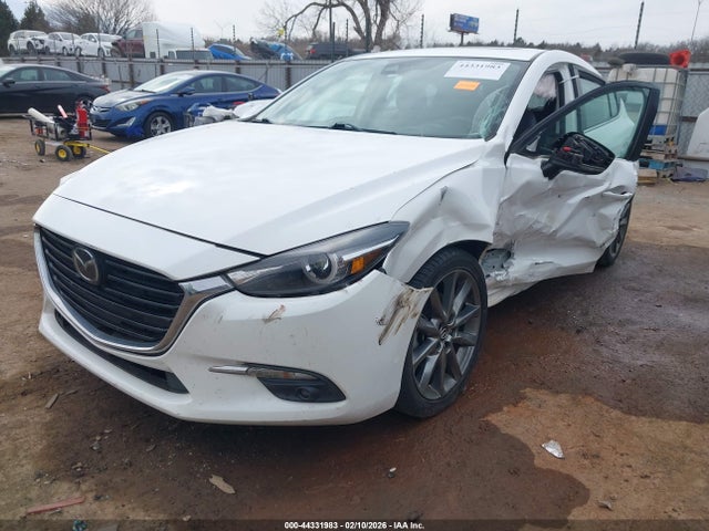 Продажа на аукционе авто 2018 Mazda Mazda3 Grand Touring, vin: 3MZBN1M34JM173682, номер лота: 44331983