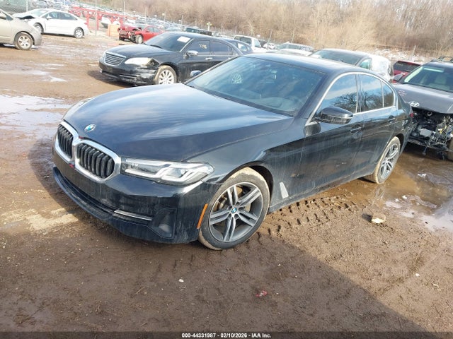2022 BMW 530 WBA13BJ0XNWX38959 Photo 1