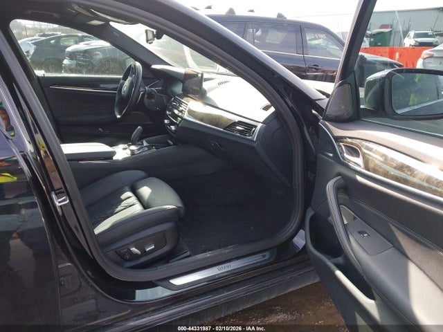 2022 BMW 530 WBA13BJ0XNWX38959 Photo 4