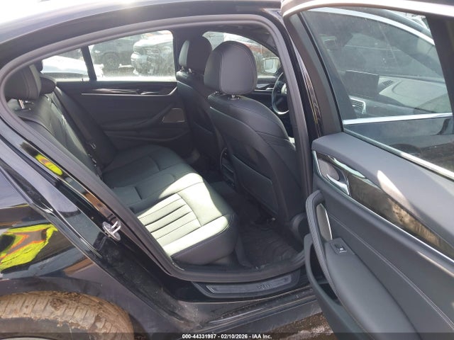 2022 BMW 530 WBA13BJ0XNWX38959 Photo 7