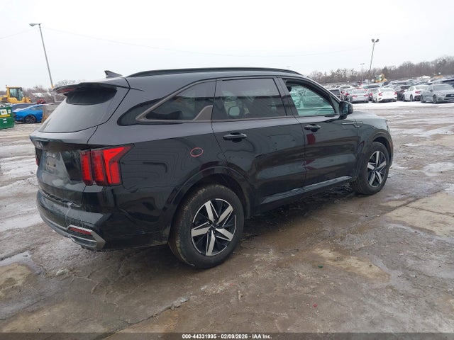 2023 KIA SORENTO 5XYRL4LC4PG200914 Photo 3