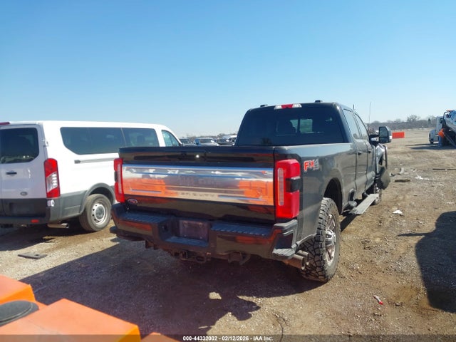 44332002 :رقم المزاد ، 1FT8W3BT4REF38677 vin ، 2024 Ford F-350 King Ranch مزاد بيع