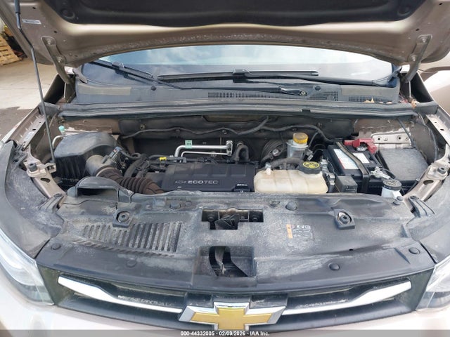 3GNCJPSB8JL227465 Chevrolet Trax Lt