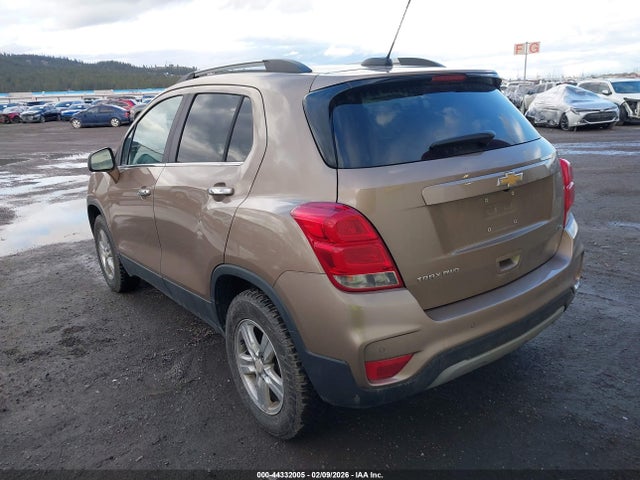 3GNCJPSB8JL227465 Chevrolet Trax Lt