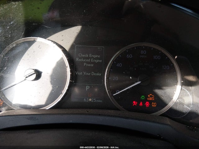 JTHBA1D23K5099649 Lexus IS 300
