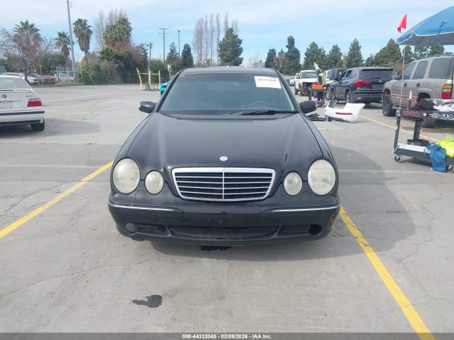 2000 Mercedes-benz E 55 Amg მანქანა იყიდება აუქციონზე, vin: WDBJF74J7YB037902, აუქციონის ნომერი: 44332048