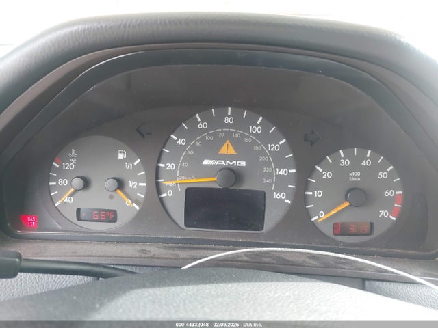 2000 Mercedes-benz E 55 Amg მანქანა იყიდება აუქციონზე, vin: WDBJF74J7YB037902, აუქციონის ნომერი: 44332048