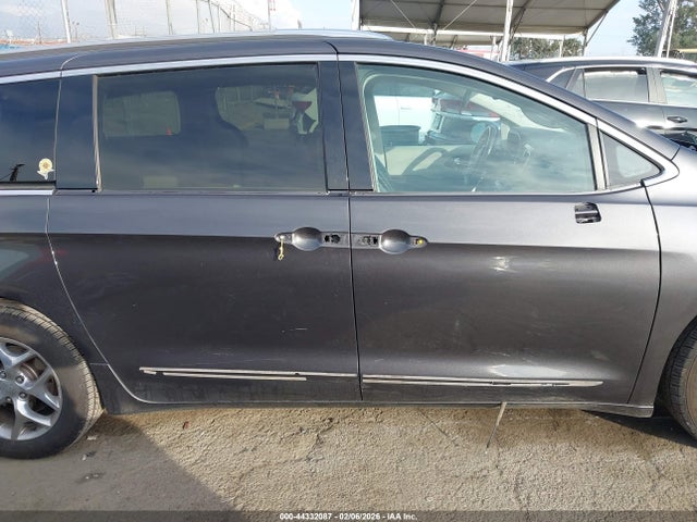 44332087 :رقم المزاد ، 2C4RC1GG1LR104157 vin ، 2020 Chrysler Pacifica Limited مزاد بيع