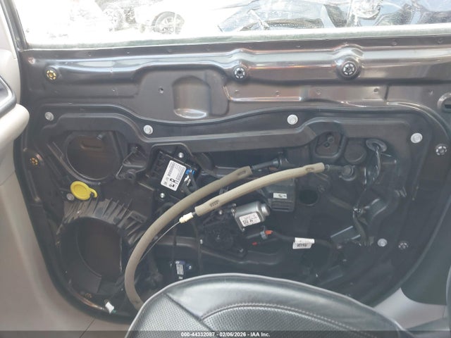 44332087 :رقم المزاد ، 2C4RC1GG1LR104157 vin ، 2020 Chrysler Pacifica Limited مزاد بيع