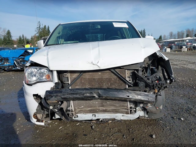 2016 Chrysler Town & Country Touring მანქანა იყიდება აუქციონზე, vin: 2C4RC1BG7GR164716, აუქციონის ნომერი: 44332112