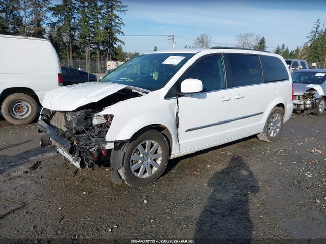 2016 Chrysler Town & Country Touring მანქანა იყიდება აუქციონზე, vin: 2C4RC1BG7GR164716, აუქციონის ნომერი: 44332112